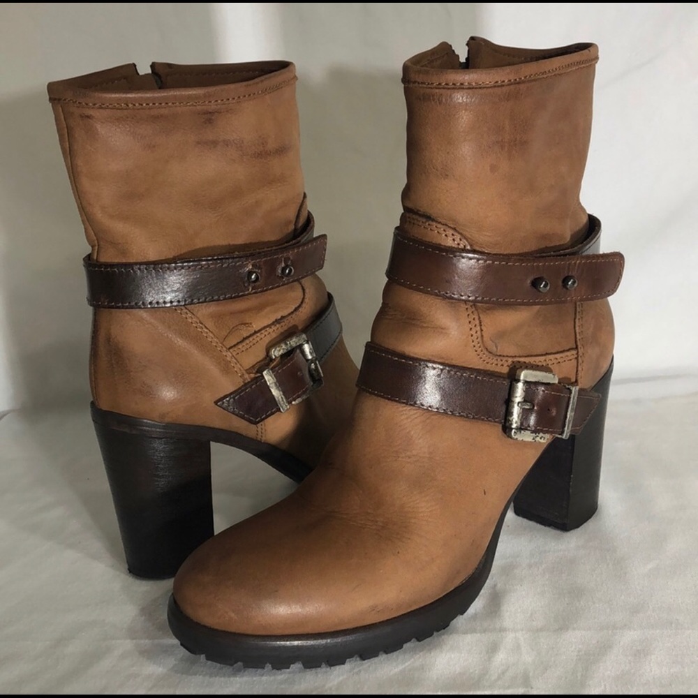 Brown Leather Vera Gomma Ankle Booties